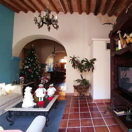 Hostal Dona Carlota Hotel Куатросьенегас-де-Карранса Экстерьер фото